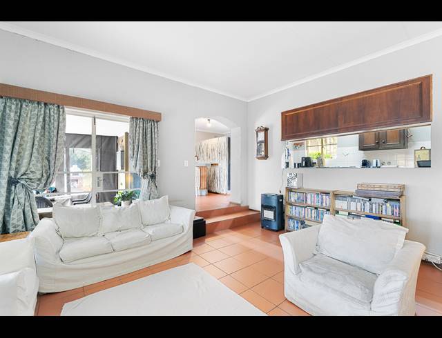 3 BEDROOM HOUSE FOR SALE IN DOUGLASDALE